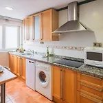 Cozy Apartment In Oviedo With Kitchenette